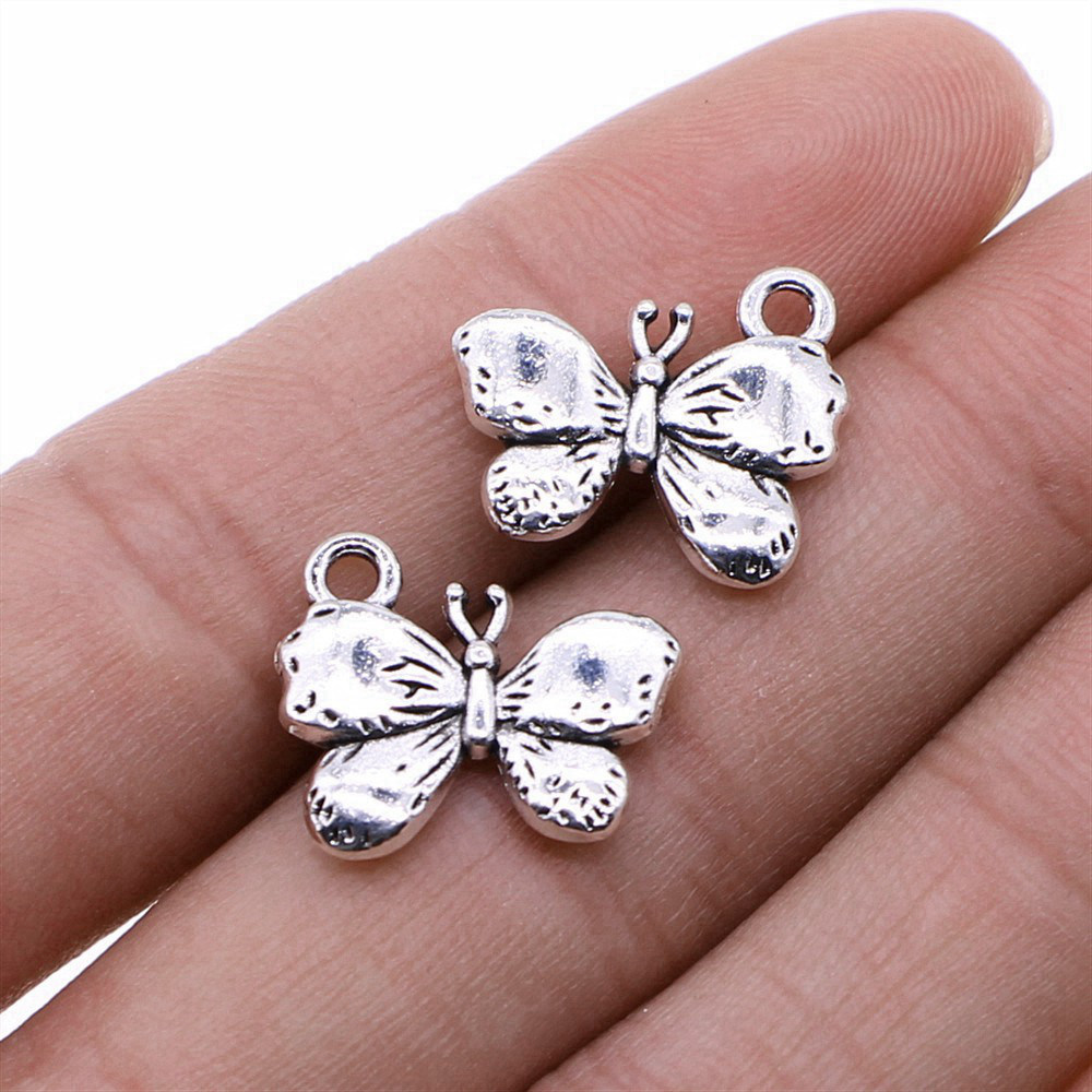 Vintage Fashion Jewelry Necklaces - Butterfly Retro Insect Charm Pendant Alloy