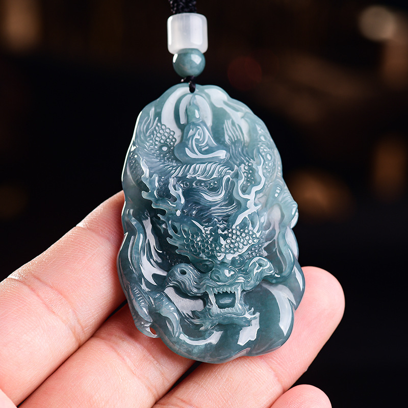 Natural Burmese Jadeite Dragon - Vintage Fashion Necklace recension och pris