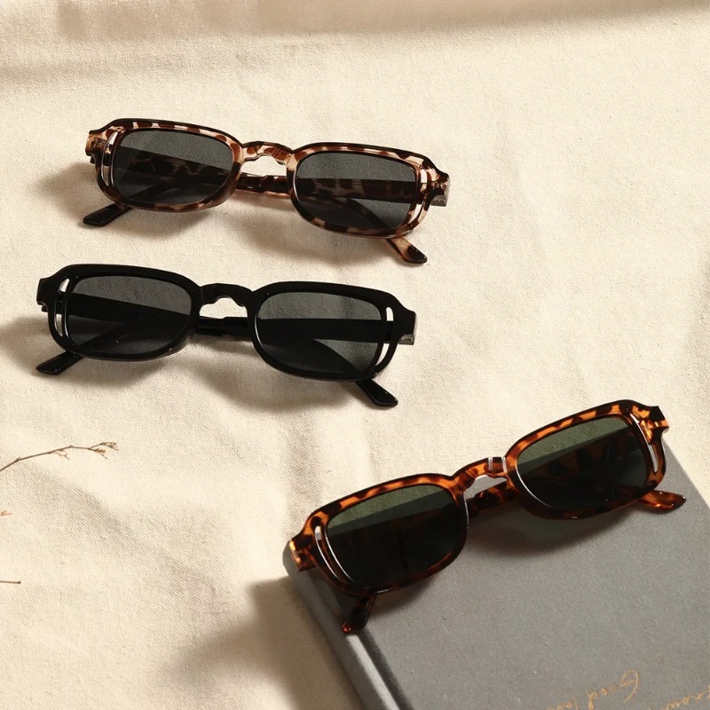 Luxurious Rectangle Sunglasses - Vintage Fashion Images recension och pris