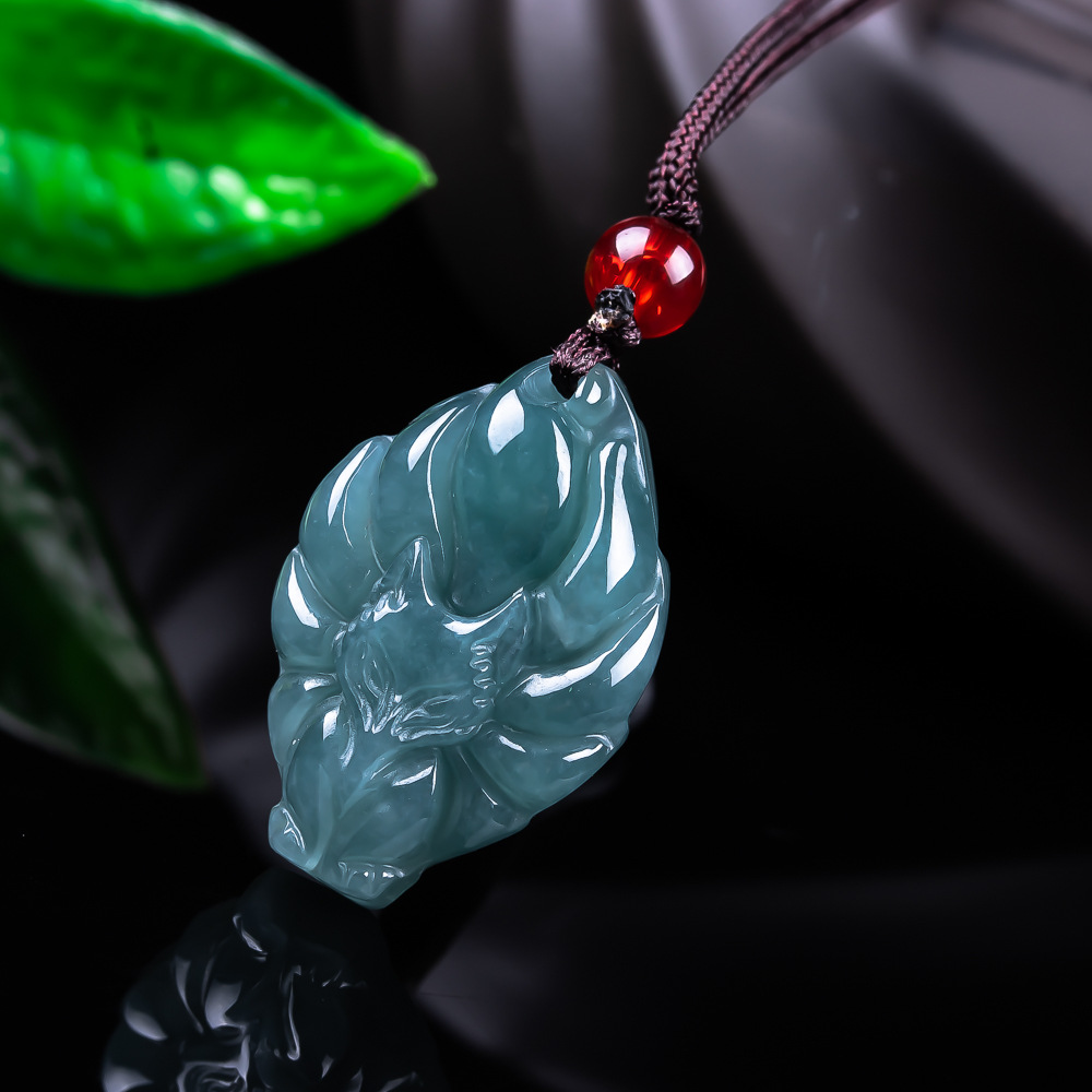 Natural Burmese Jadeite Fox Pe - Vintage Fashion Necklace recension och pris