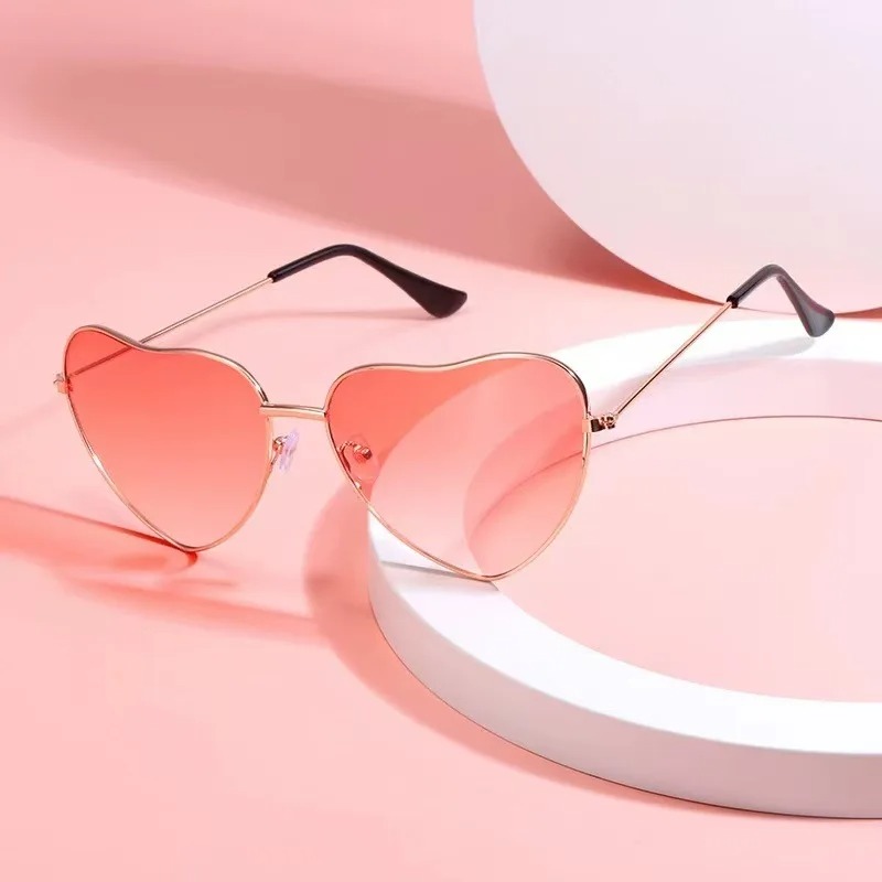 Fashion Heart Shaped Metal Sun - Vintage Fashion Images recension och pris