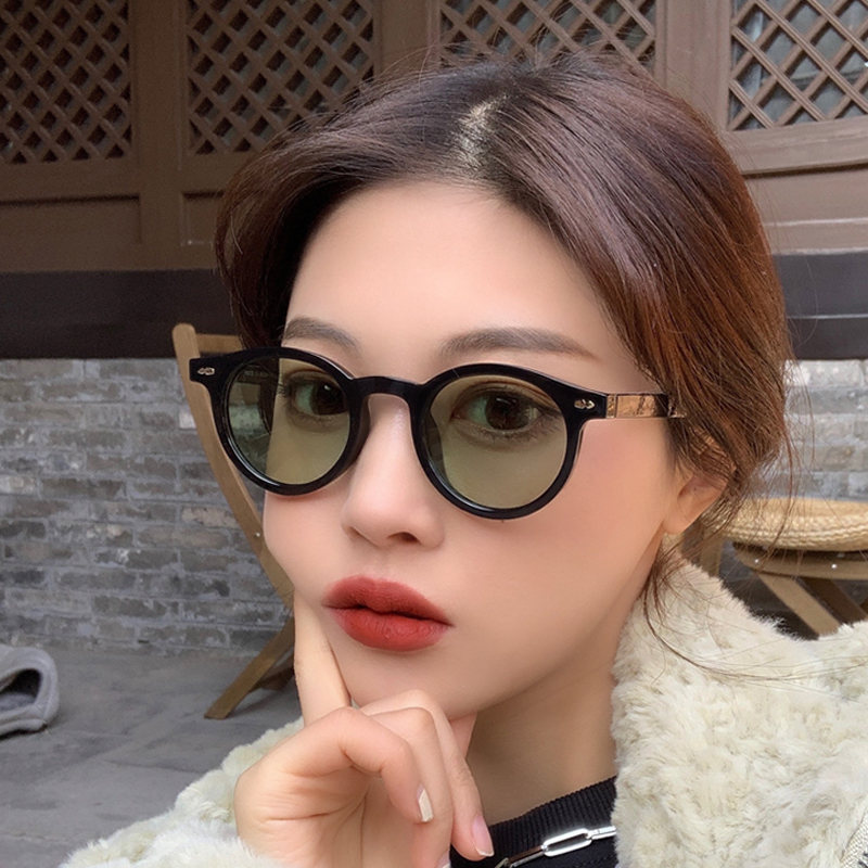 New Small Round Sunglasses for - Vintage Fashion Images recension och pris