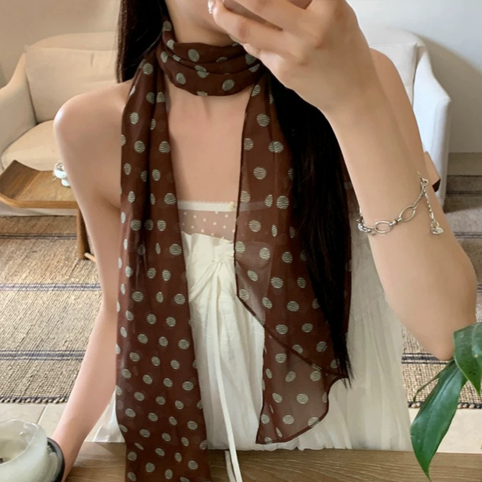 Vintage Polka Dot Chiffon Scar - Vintage Fashion Ai recension och pris