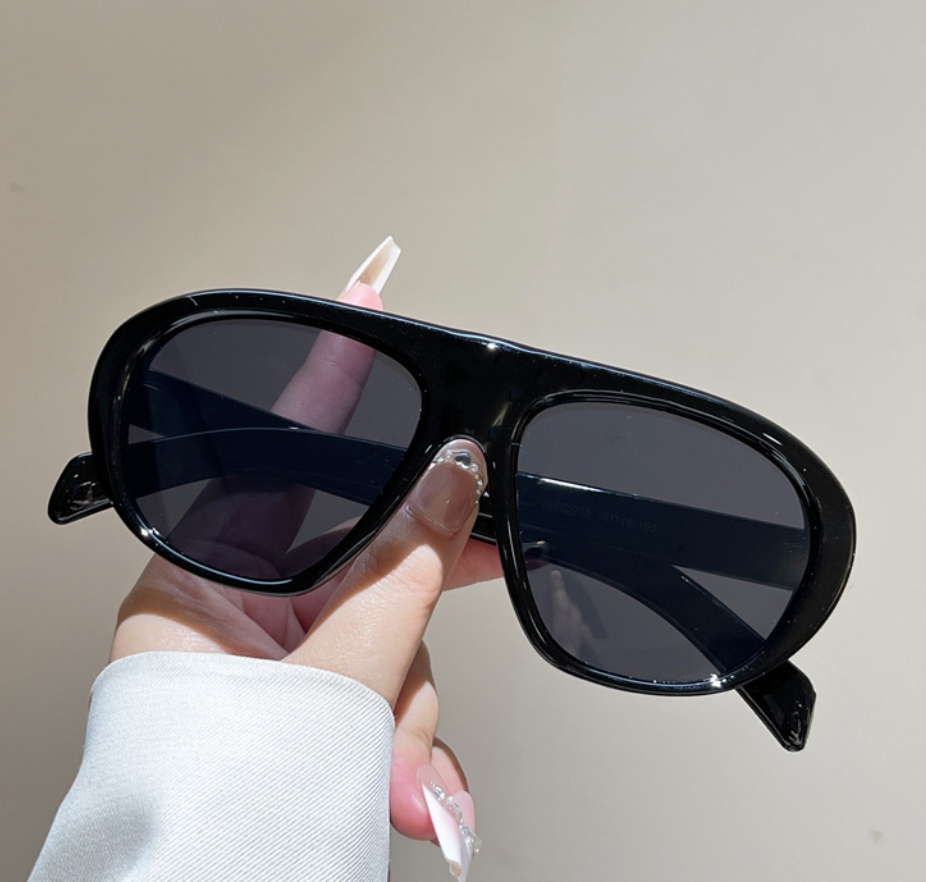 New Oversized Pilot Sunglasses - Vintage Fashion Images recension och pris