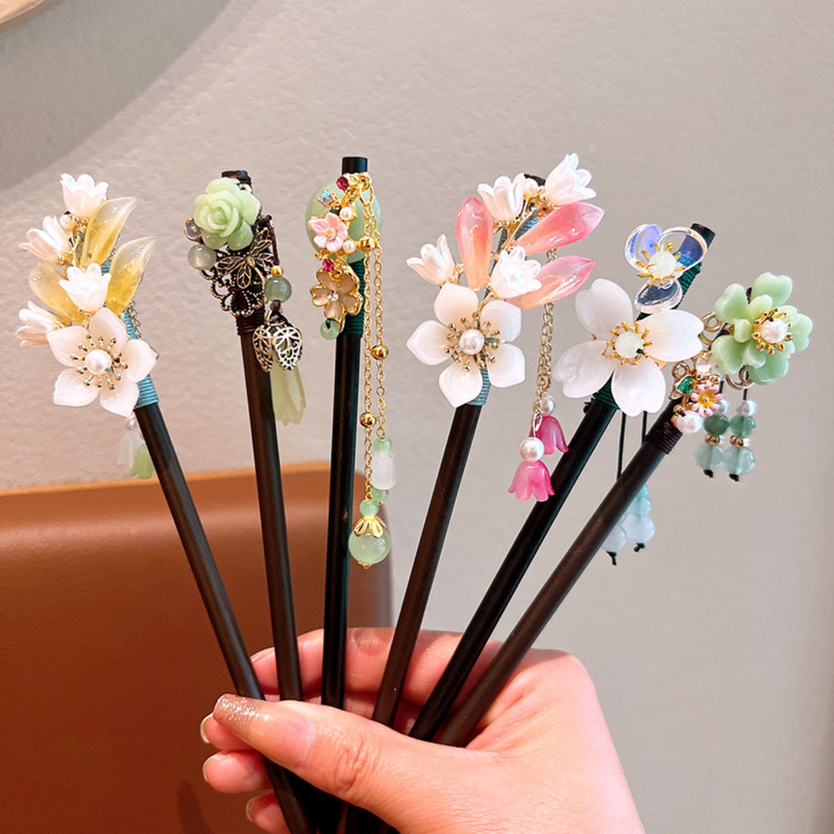 Exquisite Flower Tassel Wooden - Vintage Fashion Ai recension och pris